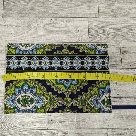 Vera Bradley Cambridge Paperback Book or Planner Cover Retired - Picture 8 of 8